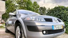 Cinzento Usado 2003 Renault Mégane GrandTour Carrinha | € 3.250 (Preço justo)