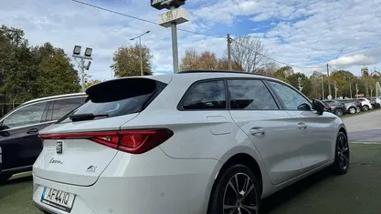 Branco Usado 2021 Seat Leon ST Carrinha | € 22.750 (Preço justo)