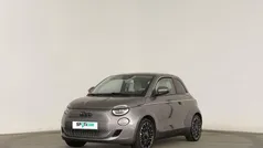 Cinzento Usado 2023 Fiat 500e Sedan | € 23.490 (Preço justo)
