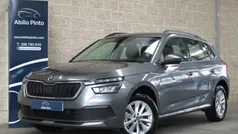 Cinzento Usado 2023 Skoda Kamiq Ambition SUV | € 17.750 (Preço justo)
