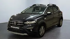 Preto Usado 2021 Dacia Sandero Essentiel Citadino | € 13.500 (Bom preço)