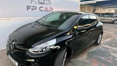 Preto Usado 2017 Renault Clio IV Sedan | € 8.350 (Preço justo)