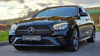 Preto Usado 2022 Mercedes E300 | € 35.000 (Preço justo)
