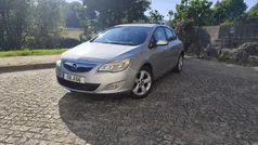 Cinza Usado 2010 Opel Astra Enjoy Sedan | € 4.450 (Bom preço)