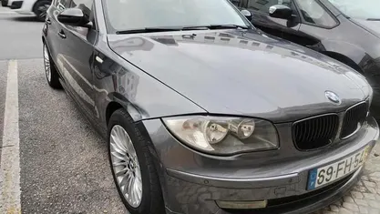 Usado BMW 120 177 HP (130 kW) 2008 Cinzento Citadino