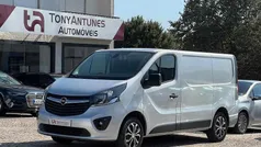 Cinzento Usado 2017 Opel Vivaro Van | € 14.900 (Preço justo)
