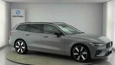 Cinza Usado 2024 Volvo V60 Plus Carrinha | € 46.300 (Bom preço)