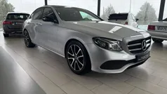 Usado 2020 Mercedes E220 Avantgarde Sedan | € 39.990 (Preço justo)