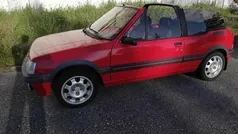 Usado 1992 Peugeot 205 Cabrios | € 10.400