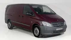 Vermelho Usado 2010 Mercedes Vito Monovolume | € 10.990 (Preço justo)