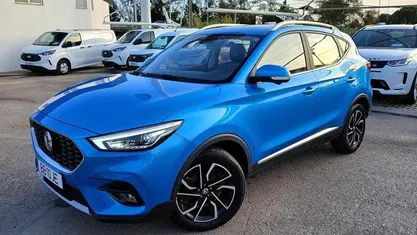 Usado MG ZS 111 HP (81 kW) 2023 Azul SUV
