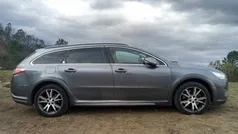 Cinzento Usado 2012 Peugeot 508 RXH Sedan | € 7.950 (Preço justo)