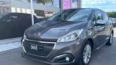 Usado 2018 Peugeot 208 Signature Sky Citadino | € 12.900 (Preço justo)