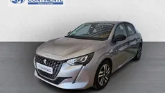Usado 2022 Peugeot 208 Allure Citadino | € 19.990 (Preço justo)