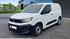 Branco Usado 2024 Opel Combo Monovolume | € 21.000 (Preço justo)