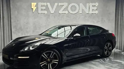 Usado Porsche Panamera Platinum Edition 250 HP (183 kW) 2014 Sedan