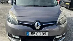 Cinzento Usado 2014 Renault Scénic III Monovolume | € 9.750 (Preço justo)
