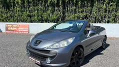 Cinzento Usado 2008 Peugeot 207 CC Cabrios | € 7.990 (Preço justo)
