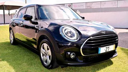 Preto Usado 2020 Mini Clubman Carrinha | € 20.950 (Preço justo)