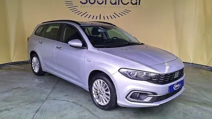 Cinza Usado 2022 Fiat Tipo Lounge Carrinha | € 13.500 (Preço justo)