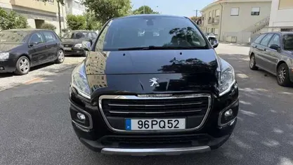 Preto Usado 2015 Peugeot 3008 Style Monovolume | € 9.450 (Preço justo)