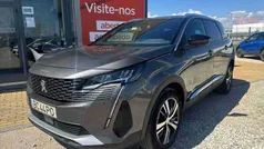 Cinzento Usado 2023 Peugeot 5008 Monovolume | € 27.490 (Preço justo)