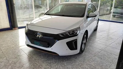 Branco Usado 2019 Hyundai Ioniq Citadino | € 14.900 (Preço justo)