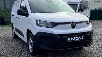 Branco Usado 2025 Citroën Berlingo Monovolume | € 20.490 (Preço justo)