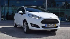 Branco Usado 2015 Ford Fiesta Citadino | € 9.900 (Preço justo)
