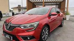 Vermelho Usado 2016 Renault Mégane III | € 11.950 (Preço justo)