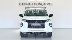 Branco Usado 2022 Mitsubishi L200 Invite Pickup | € 32.950 (Preço justo)