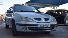 Cinza Usado 2002 Renault Mégane II Sedan | € 1.850 (Preço justo)