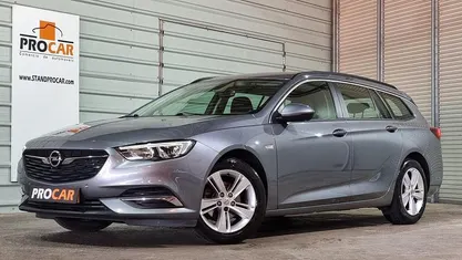 Cinzento Usado 2019 Opel Insignia Dynamic Carrinha | € 12.400 (Preço justo)