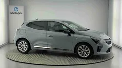 Usado 2023 Renault Clio V Evolution | € 17.300 (Preço justo)