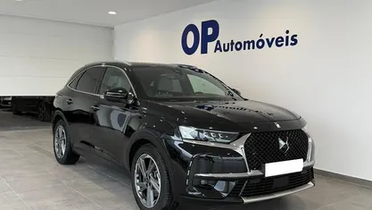 Usado DS Automobiles DS7 Crossback 225 HP (165 kW) 2021 SUV