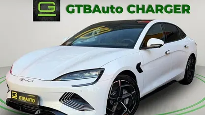 Branco Usado 2024 BYD Seal Sedan | € 43.500 (Bom preço)