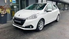 Branco Usado 2017 Peugeot 208 Active Citadino | € 9.500 (Bom preço)