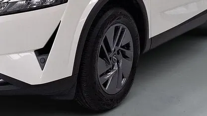 Usado Nissan Qashqai 140 HP (102 kW) 2024 SUV