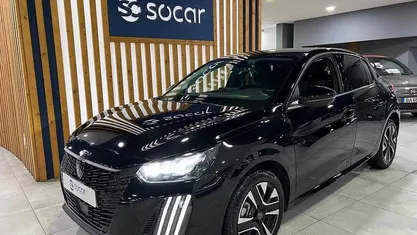 Usado Peugeot 208 Allure 136 HP (100 kW) 2025 Citadino