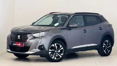 Cinza Usado 2021 Peugeot 2008 Allure SUV | € 21.990 (Preço justo)