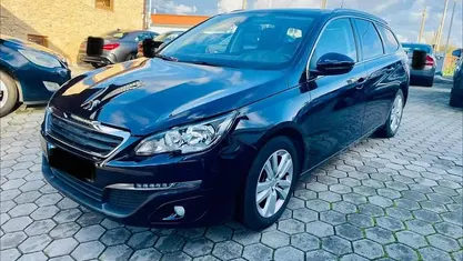 Usado 2015 Peugeot 308 SW Carrinha | € 8.990 (Preço justo)