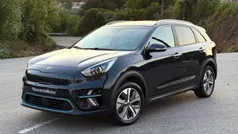 Azul Usado 2021 Kia e-Niro SUV | € 21.950 (Super Preço)