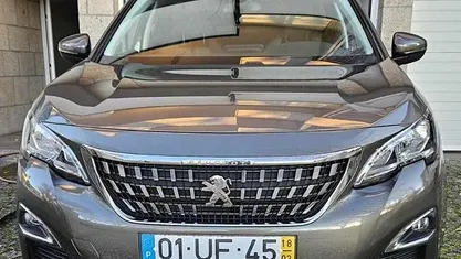 Cinzento Usado 2018 Peugeot 3008 Citadino | € 22.500 (Preço justo)