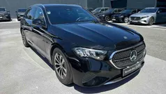 Preto Usado 2024 Mercedes 220 | € 58.900 (Bom preço)
