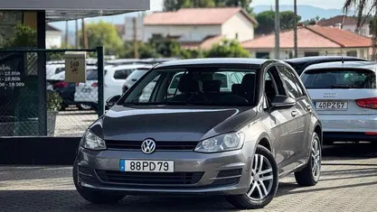 Usado 2015 VW Golf VII Highline Citadino | € 13.900 (Preço justo)