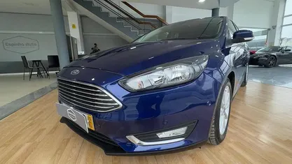 Azul Usado 2015 Ford Focus | € 9.990 (Preço justo)