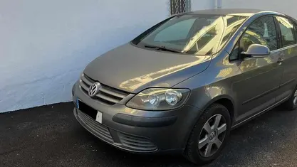 Cinzento Usado 2005 VW Golf IV Carrinha | € 5.200 (Preço justo)