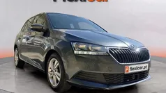 Cinza Usado 2021 Skoda Fabia Active Sedan | € 10.990 (Bom preço)