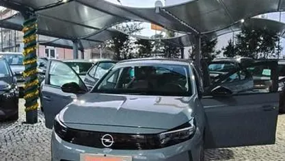 Cinzento Usado 2023 Opel Corsa | € 14.750 (Preço justo)