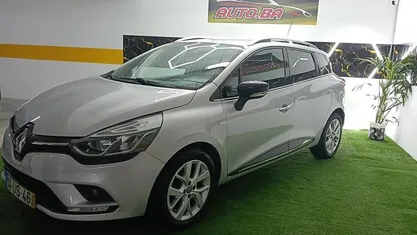 Usado Renault Clio IV 90 HP (66 kW) 2018 Cinzento Carrinha